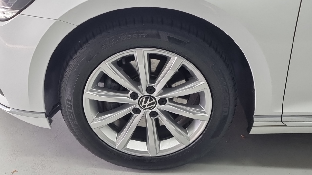 Volkswagen Passat GT 2021 — Şəkil 18/18