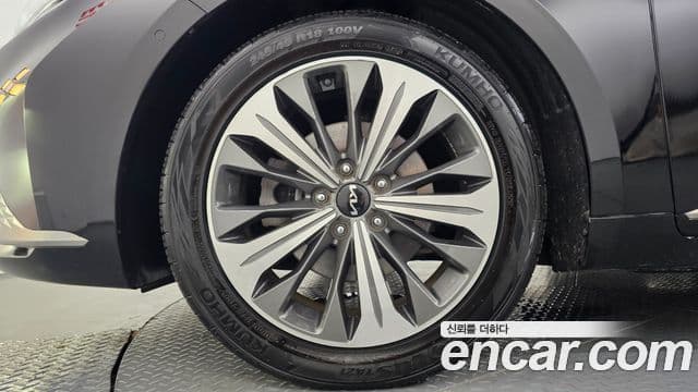 Kia K8 2022 — Şəkil 5/20