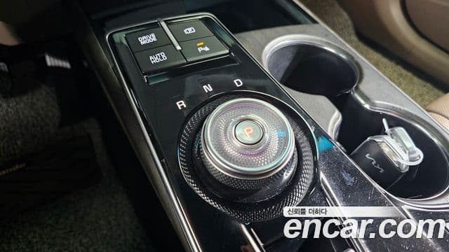Kia K8 2022 — Şəkil 9/20