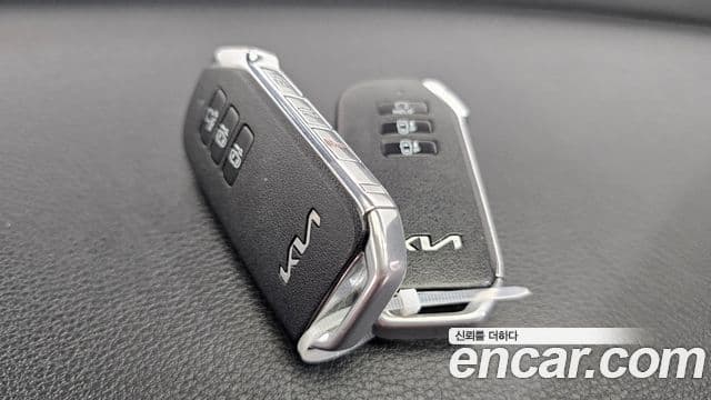 Kia K8 2022 — Şəkil 16/20
