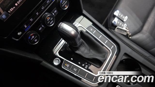 Volkswagen Arteon 2019 — Şəkil 9/20