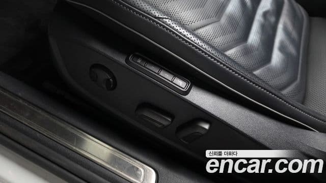 Volkswagen Arteon 2019 — Şəkil 15/37
