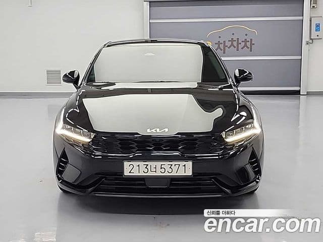 Kia K5 2023 — Şəkil 1/20