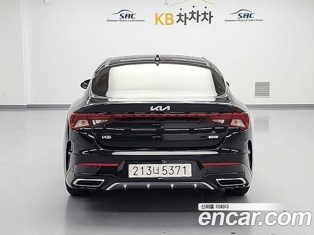 Kia K5 2023 — Şəkil 2/20
