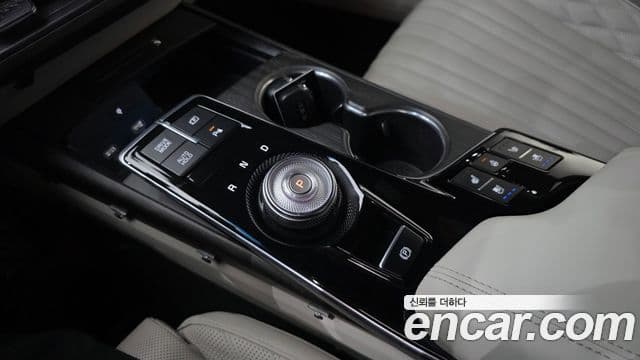 Kia K8 2022 — ფოტო 9/20