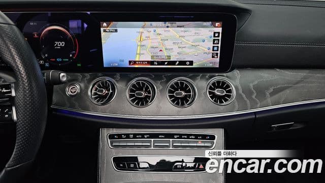 Mercedes-Benz E-Class 2021 — Фото 14/20