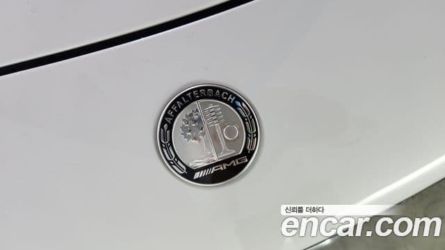 Mercedes-Benz SL-Class 2024 — ფოტო 15/20