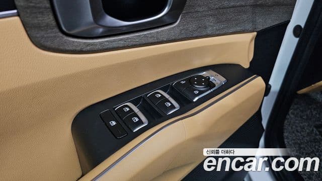 Kia Sorento 2022 — Şəkil 15/20