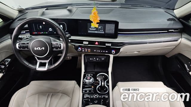 Kia K5 2023 — Şəkil 7/20