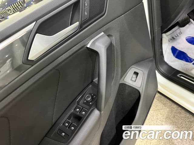 Volkswagen Tiguan 2020 — Şəkil 15/20