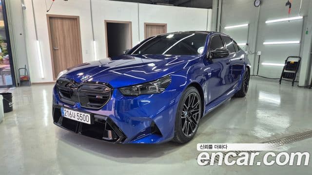 BMW M5 2025 — ფოტო 9/17