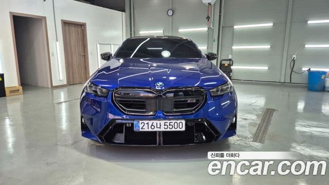 BMW M5 2025 — ფოტო 2/17