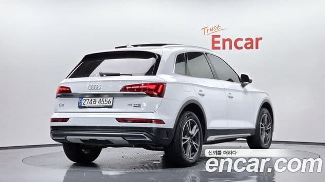 Audi Q5 2022 — Şəkil 2/20