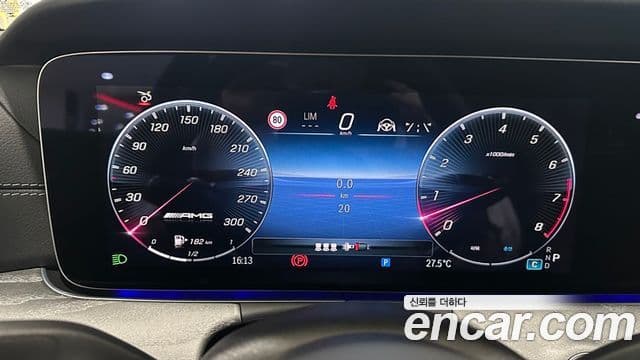 Mercedes-Benz AMG GT 2025 — Photo 9/20