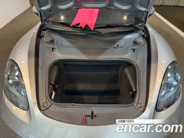 Porsche 718 Cayman 2019 — Şəkil 16/20