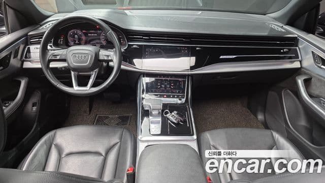 Audi Q8 2020 — ფოტო 6/20