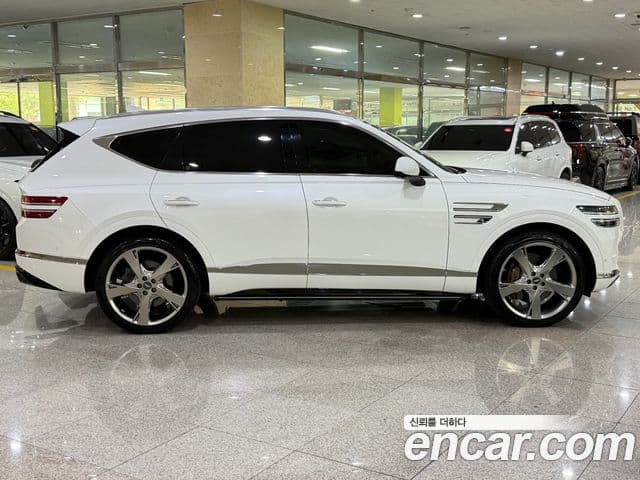 Genesis GV80 2022 — ფოტო 4/20