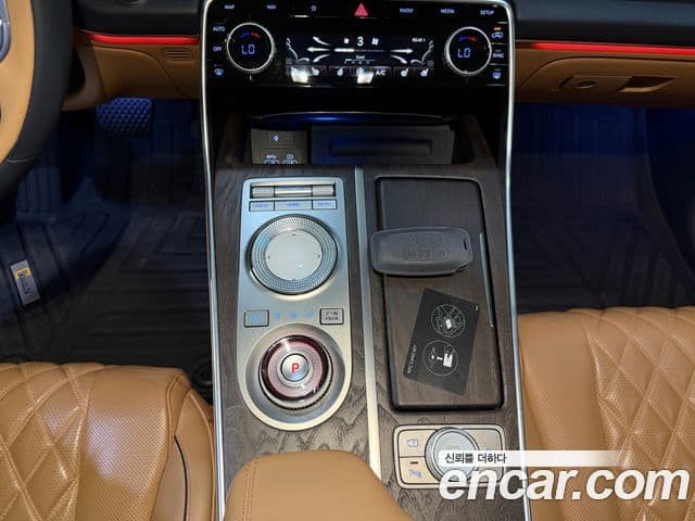 Genesis GV80 2022 — ფოტო 12/20