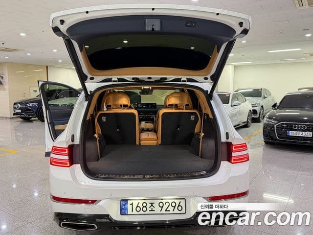 Genesis GV80 2022 — ფოტო 19/20