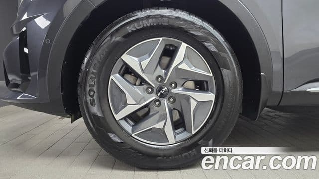 Kia Sorento 2023 — фото 5 из 20