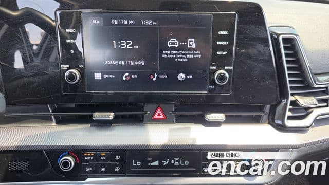 Kia Sportage 2022 — ფოტო 15/20
