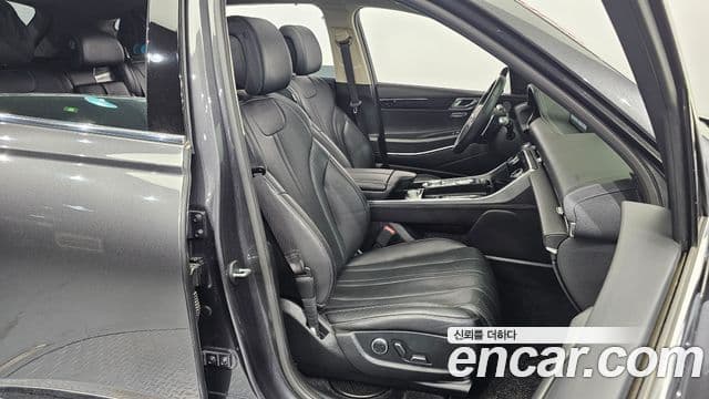 Genesis GV80 2021 — Şəkil 23/37