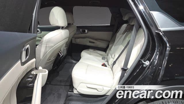 Kia Sorento 2021 — Şəkil 12/20