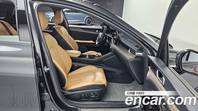 Kia K5 2021 — Photo 9/30