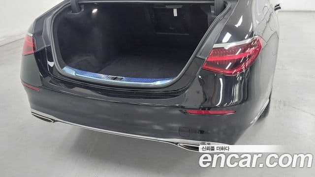 Mercedes-Benz S-Class 2023 — ფოტო 10/20
