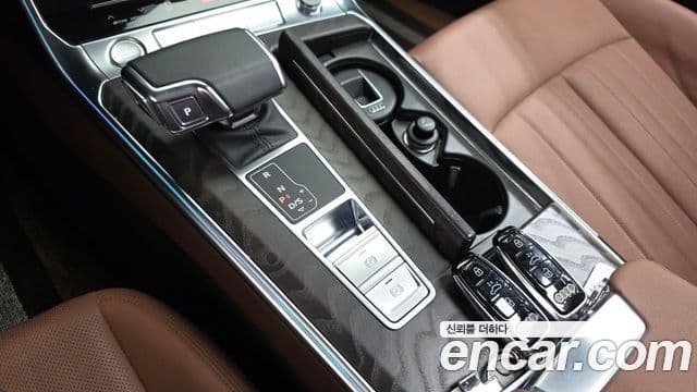 Audi A6 2020 — ფოტო 7/20