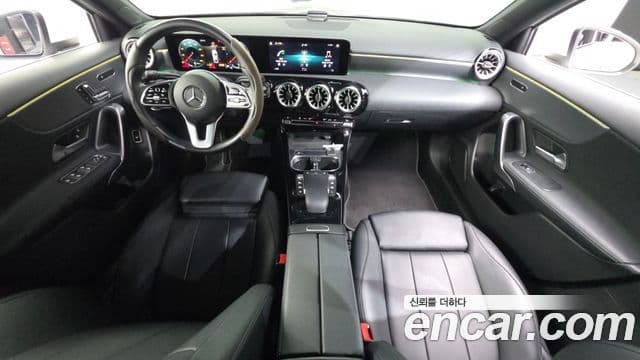 Mercedes-Benz A-Class 2021 — Şəkil 7/20