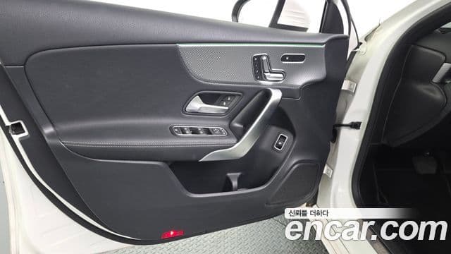Mercedes-Benz A-Class 2021 — Photo 24/30