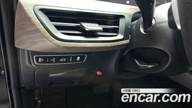 Kia K8 2023 — Photo 30/37