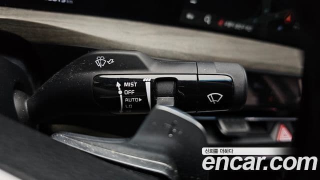 Kia K8 2023 — Photo 10/37