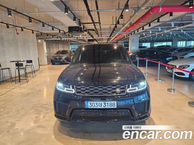 Land Rover Range Rover Sport 2018 — Photo 11/14