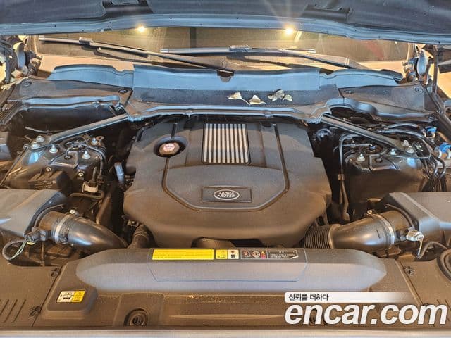 Land Rover Range Rover Sport 2018 — Photo 7/14