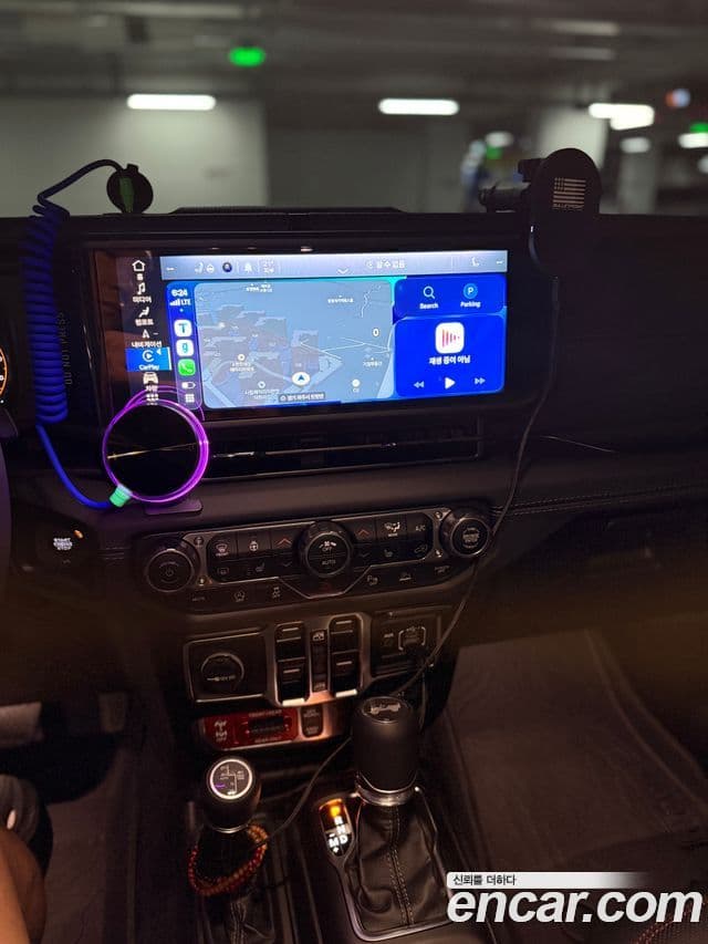 Jeep Wrangler 2025 — Şəkil 6/11
