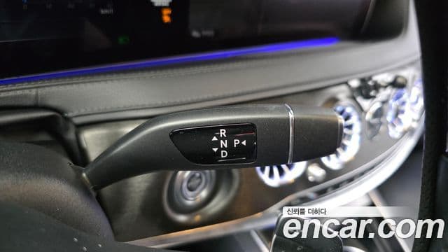 Mercedes-Benz S-Class 2018 — Şəkil 9/20