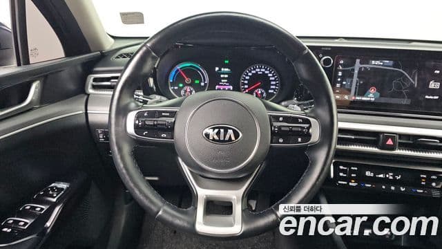 Kia K5 2020 — Şəkil 15/20