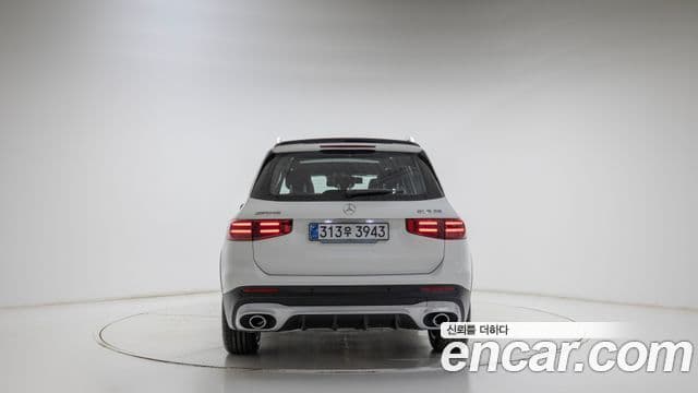 Mercedes-Benz GLB-Class 2025 — Фото 3/20