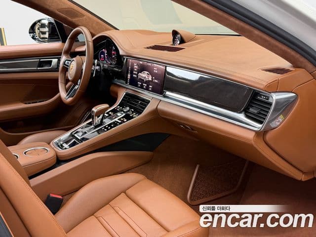 Porsche Panamera 2021 — Şəkil 17/20