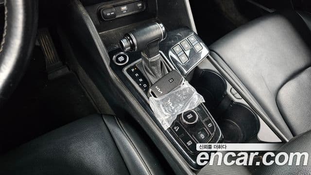 Kia Sportage 2022 — Şəkil 9/20