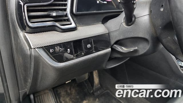 Kia Sportage 2022 — Şəkil 17/20