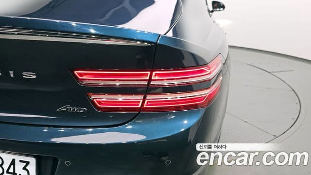 Genesis G80 2021 — Photo 18/32
