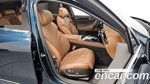 Genesis G80 2021 — Photo 13/32