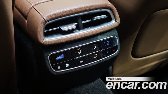 Genesis G80 2021 — Photo 25/32
