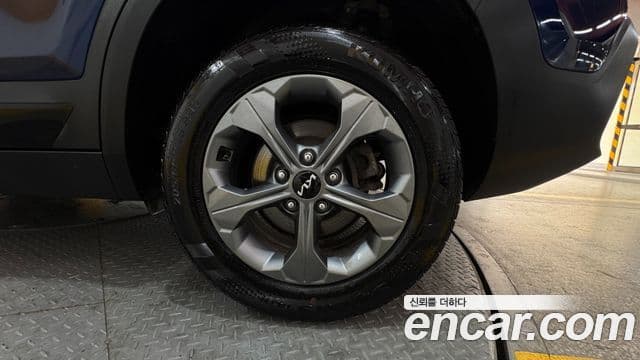 Kia Seltos 2023 — Şəkil 4/20