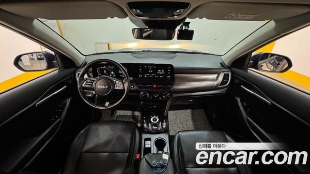 Kia Seltos 2023 — Şəkil 6/20