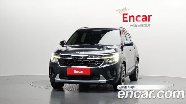 Kia Seltos 2023 — ფოტო 3/20