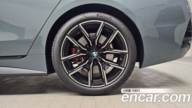 BMW 4 Series 2026 — Photo 13/33